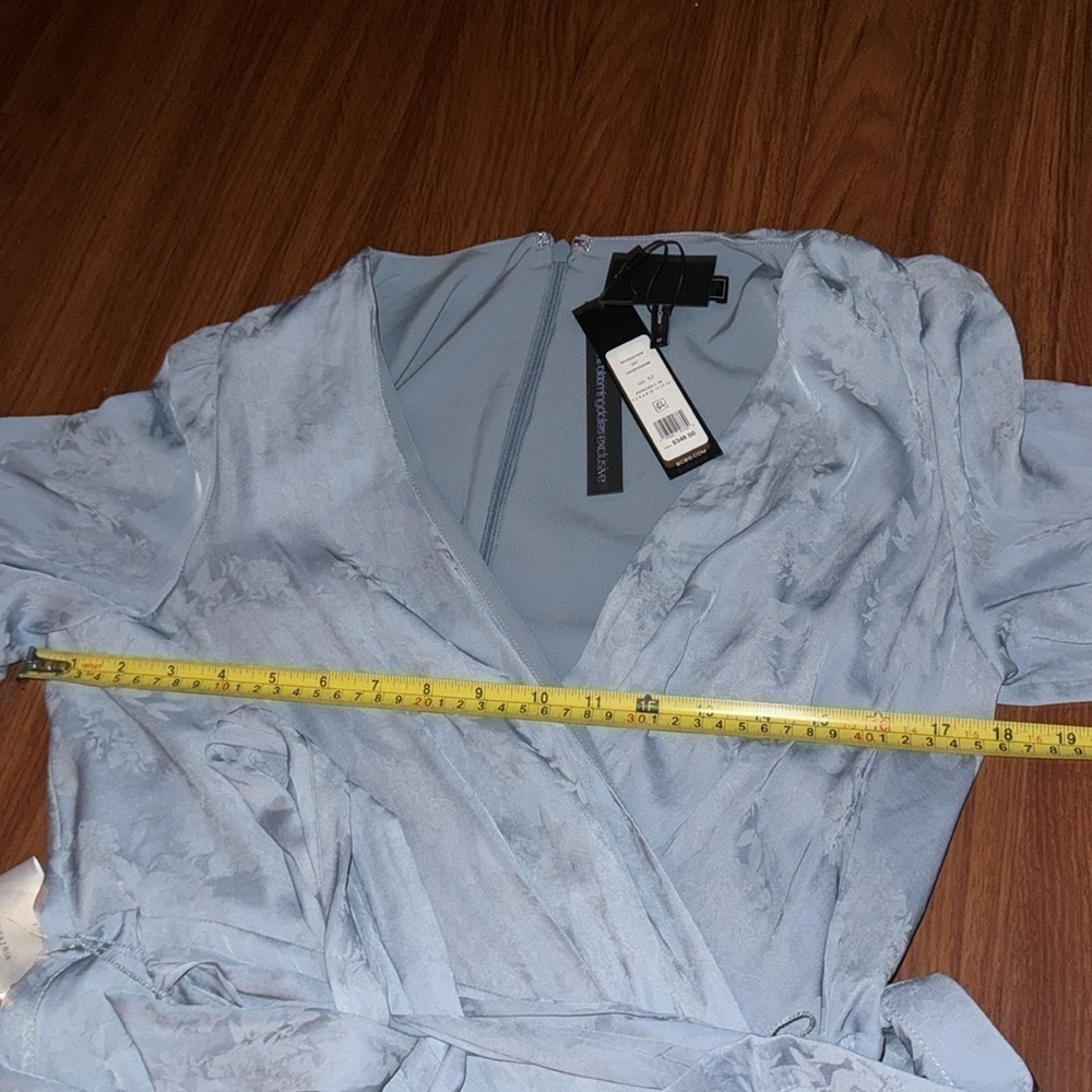 NWT BCBG MAXAZRIA Shadow Belt Long Sleeve Mini Evening Dress 12 Bloomingdale’s - Picture 6 of 10